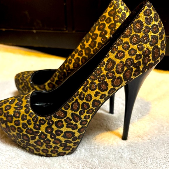 Shi by journey leopard print heels size 7 - Picture 1 of 11